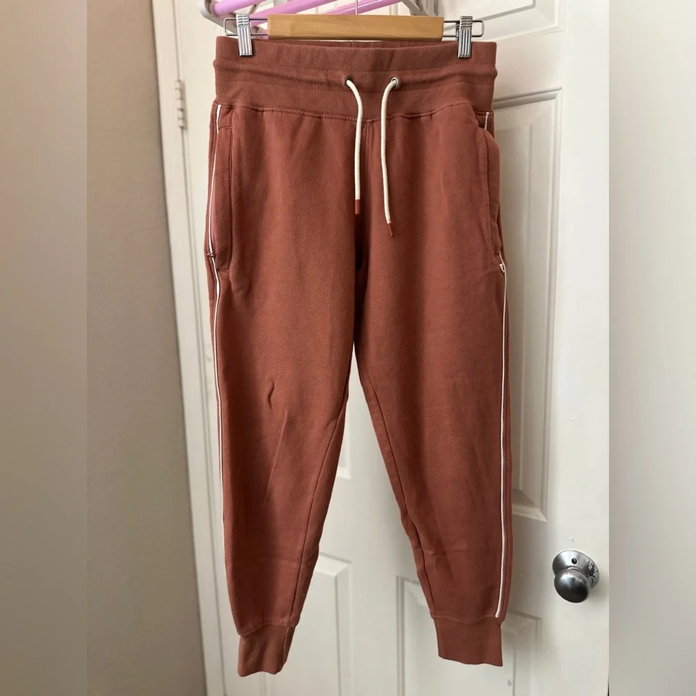 Cotopaxi Jogger Sweatpants - Picture 1 of 5